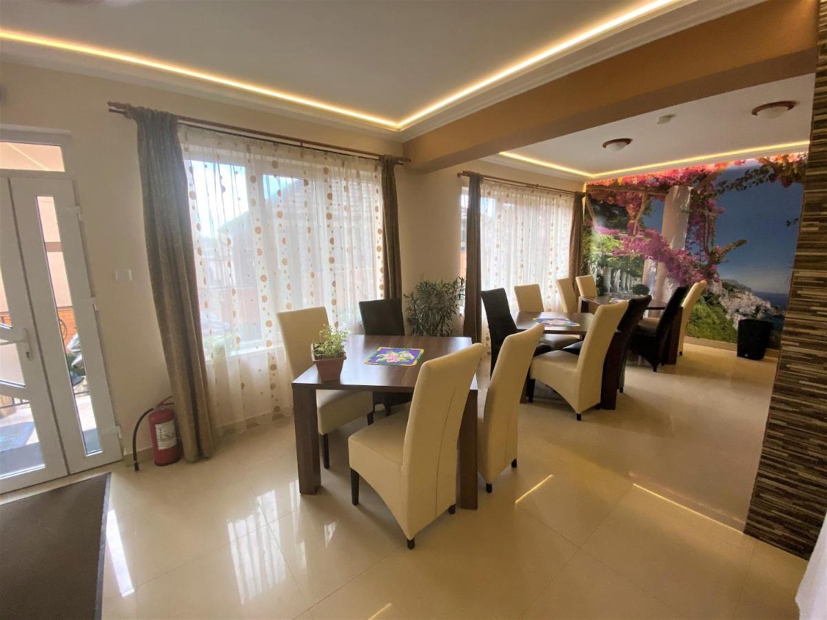 Vila Cristal Baile Felix Luaran gambar